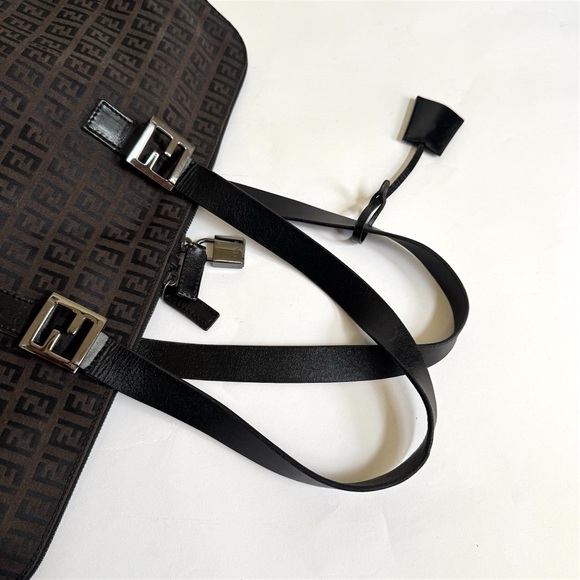 Authentic Fendi Zucchino Canvas Tote Travel Bag - Picture 2 of 7